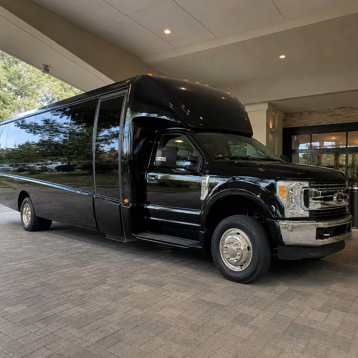 20 passenger minibus